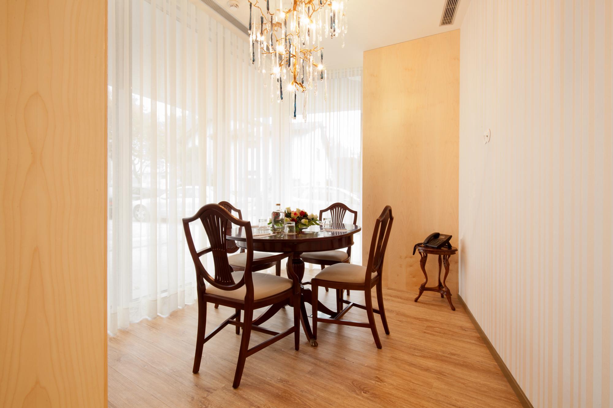 Sea Porto 4*